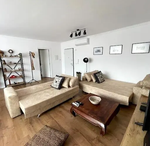 E Apartment, In Center, Cozy Appartement